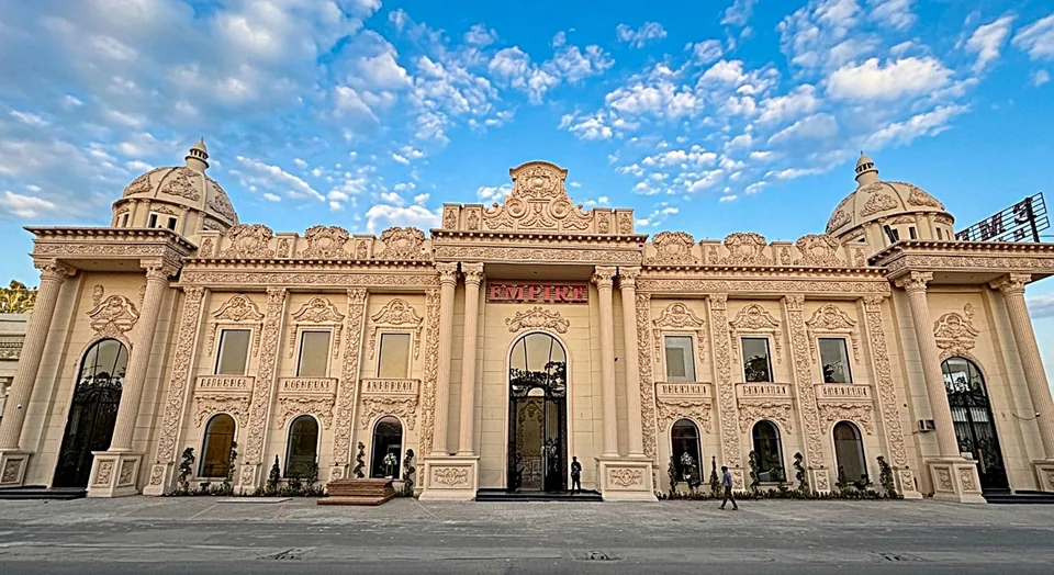 Garrison Empire Halls venue setting